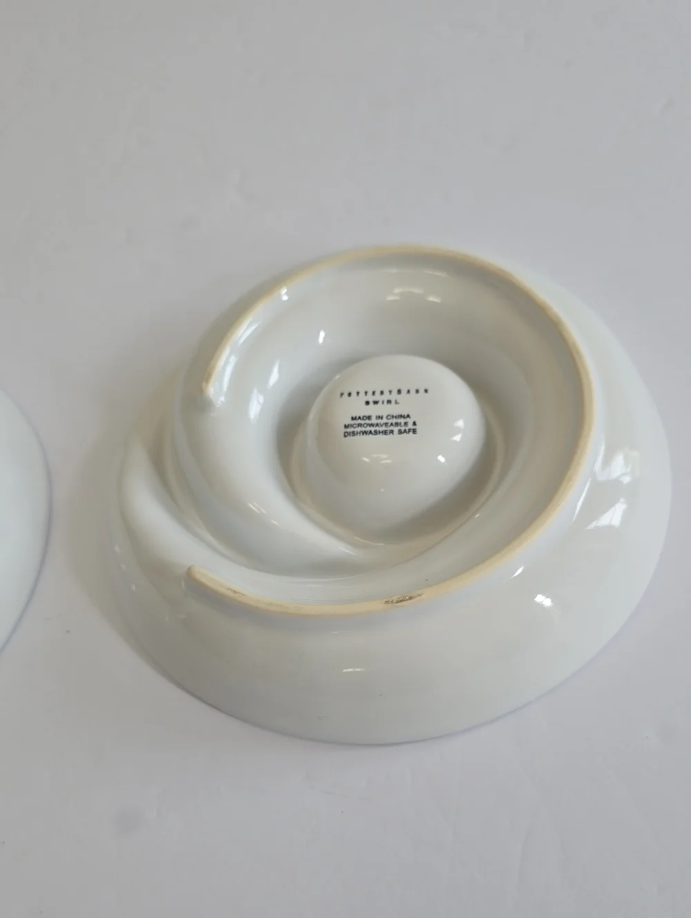 Vintage Pottery Barn Set Of 2 Swirl Appetizer Dipping Plates White Stackable